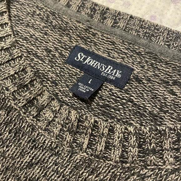 St Johns bay gray sweater - Picture 4 of 4